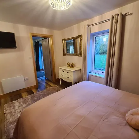 The Nest By Blake View Holidays, A Peaceful Boutique Retreat, 3 Miles From Ennerdale- Small Twin Or King Bed Available * Rowrah
