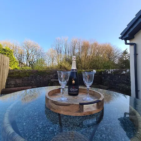 The Nest By Blake View Holidays, A Peaceful Boutique Retreat, 3 Miles From Ennerdale- Small Twin Or King Bed Available Rowrah